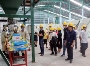 Đoàn khách Miền Tây – Bình Phước – DakLak – DakNông về Tham quan Nhà máy phân bón Long Mỹ
