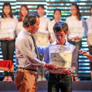 Tiếp Sức Đến Trường: Lửa Cao Nguyên Vẫn Bừng Cháy